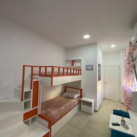 Ayso Inn Tirana City Center Esterno foto